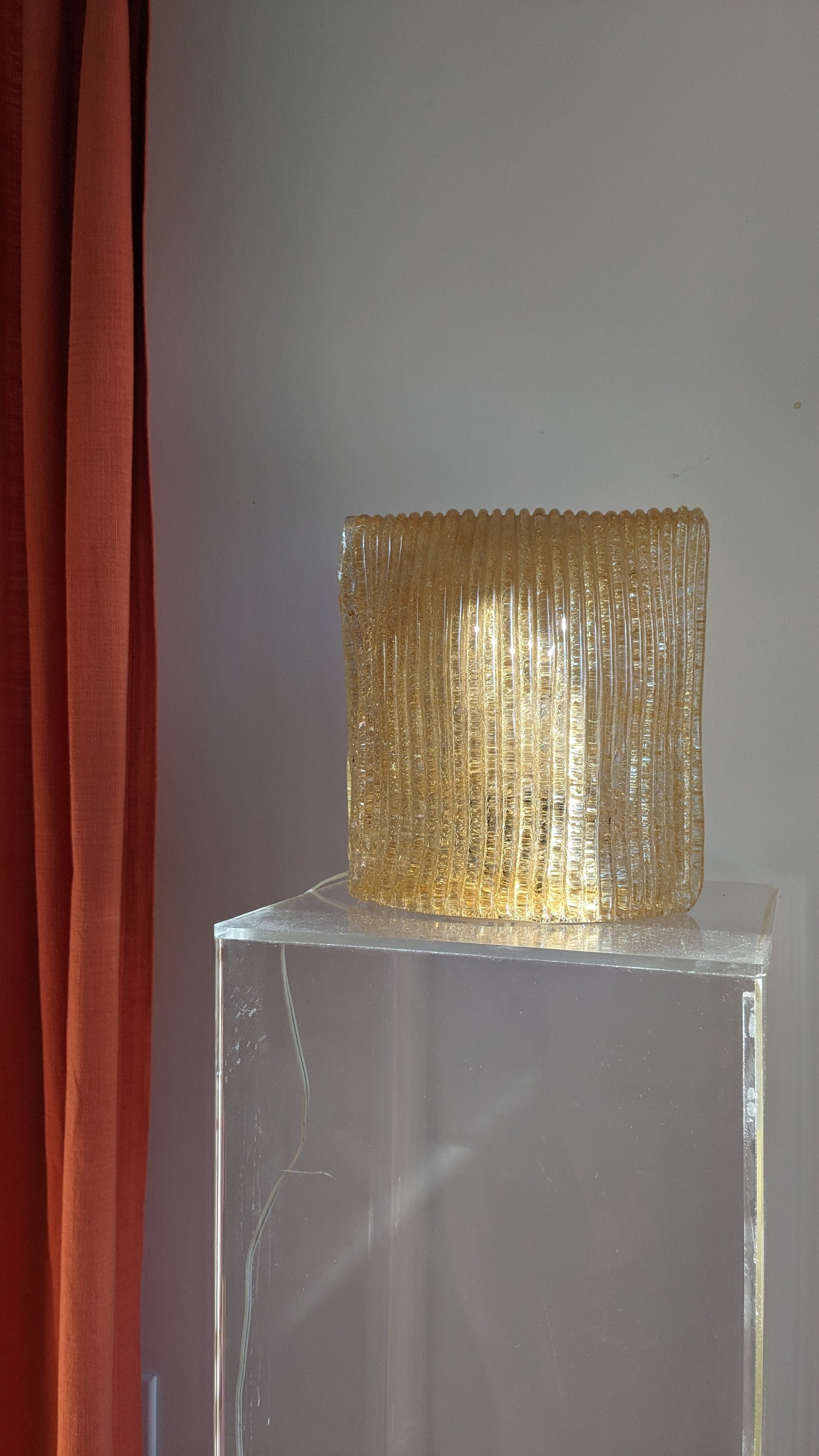 Gold Glass Folded Light