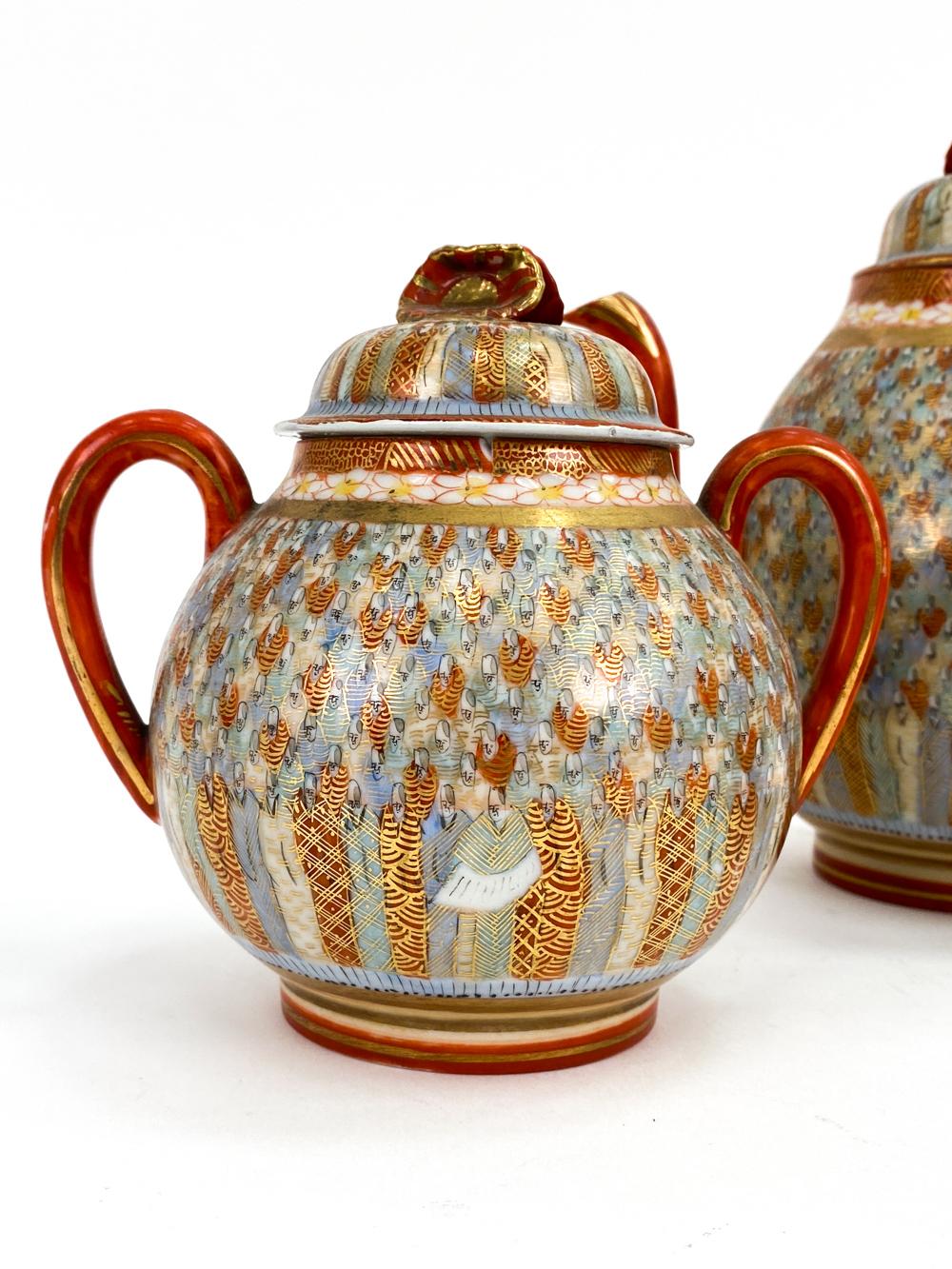 Kutani ‘Thousand Faces’ Porcelain Teapot Set