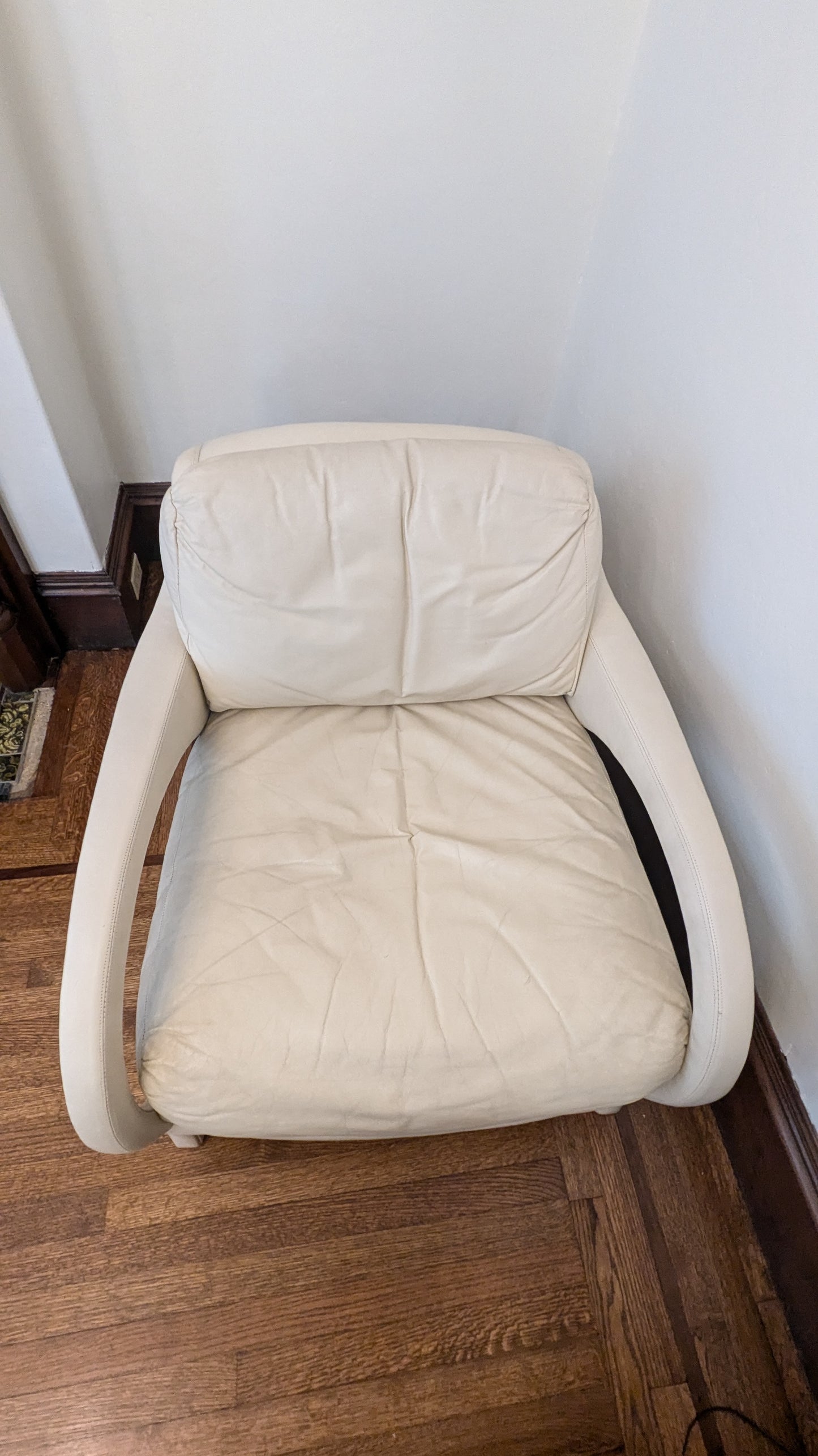 Jay Spectre "Tycoon" Chairs in Cream Leather