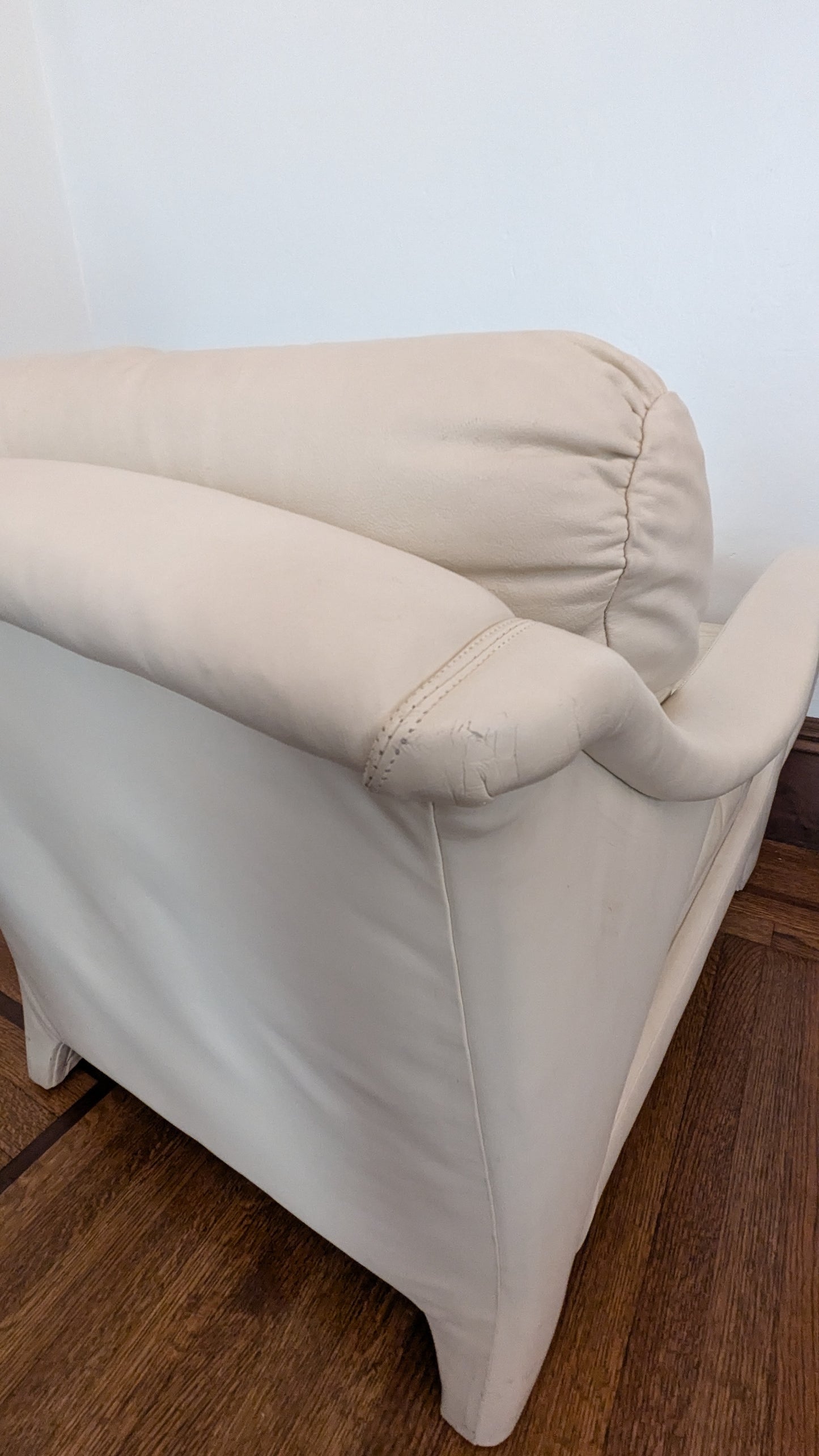 Jay Spectre "Tycoon" Chairs in Cream Leather
