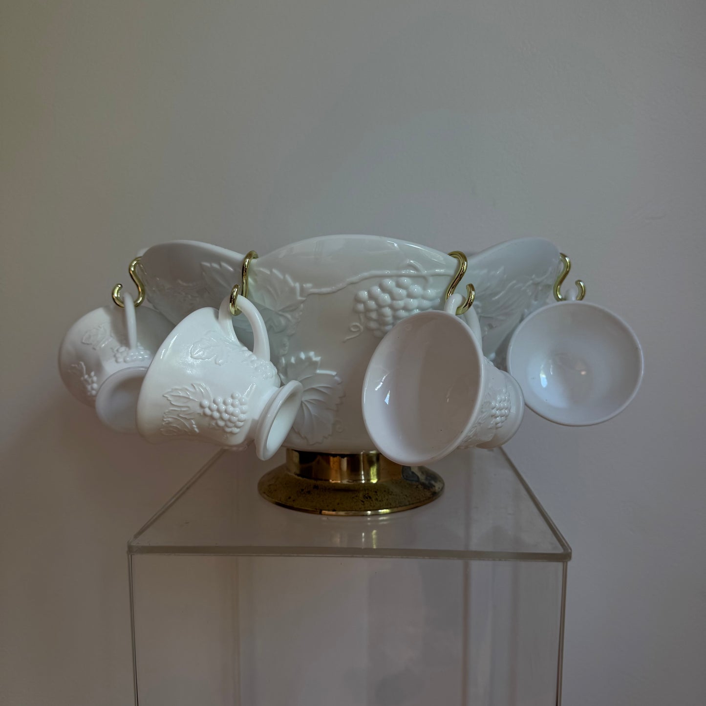 White Grape Relief Punch Bowl with 6 Tea Cups