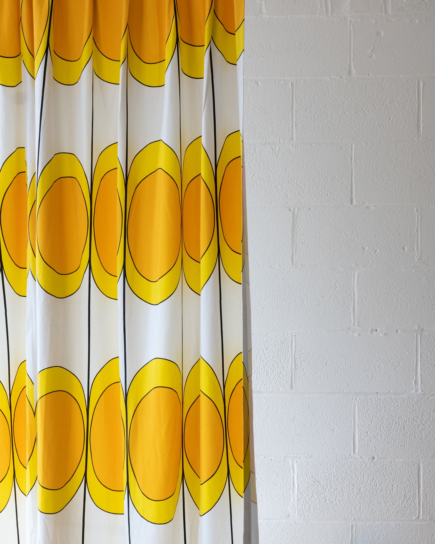 Vintage Mid Mod 'Egg' Pattern Pleated Drape Panel in Yellow/Orange