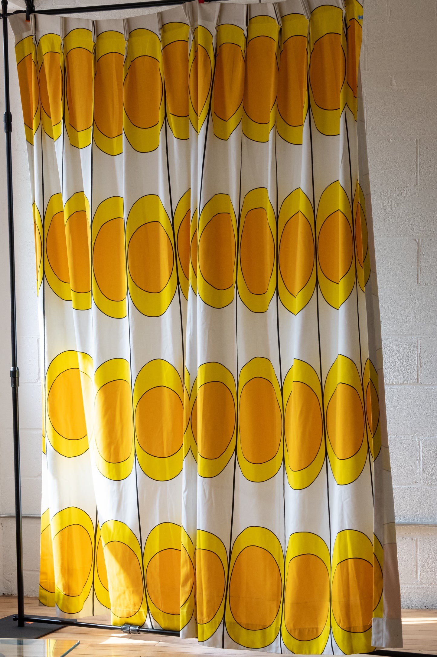 Vintage Mid Mod 'Egg' Pattern Pleated Drape Panel in Yellow/Orange