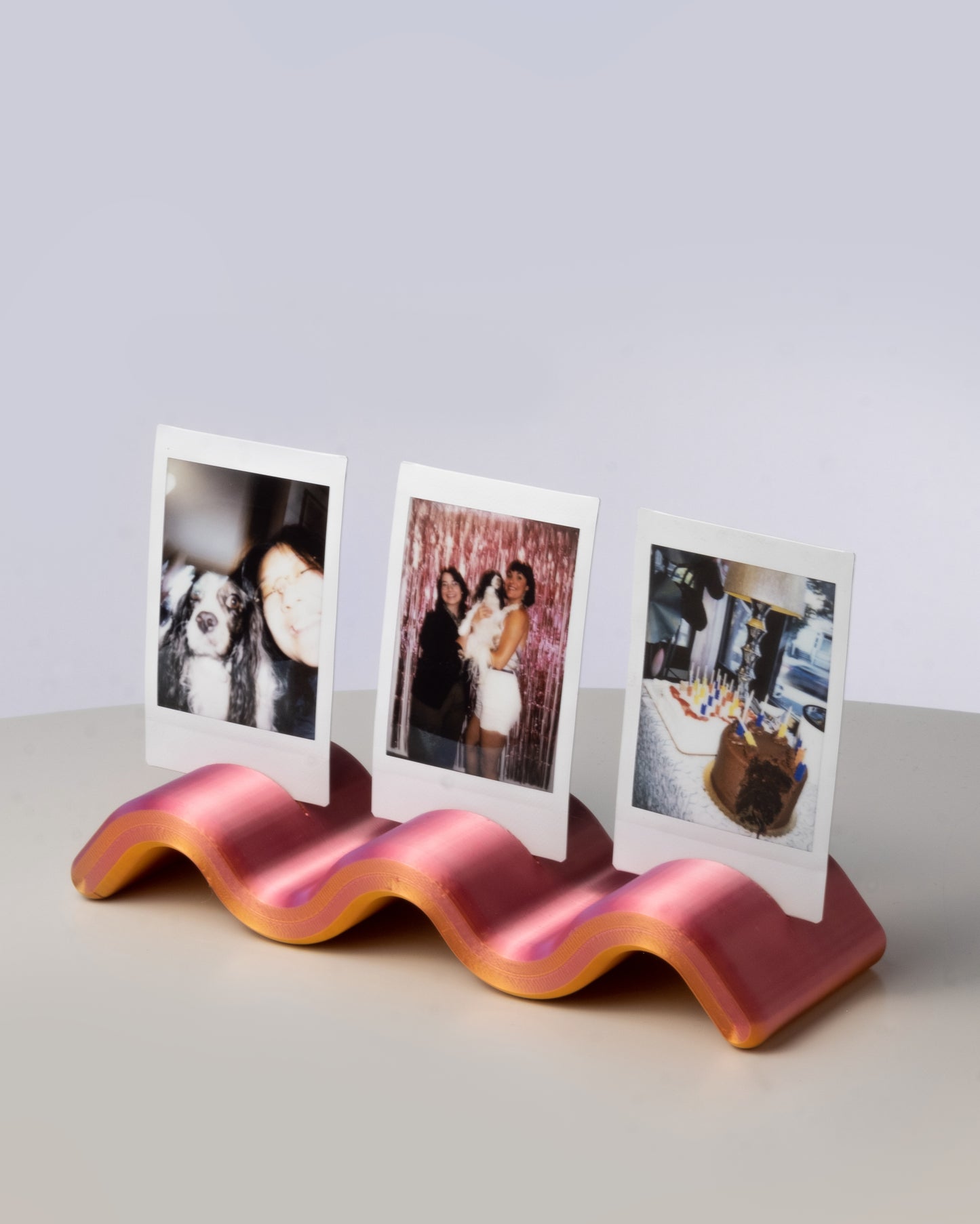 Squiggle Photo Holder [Sherbert]
