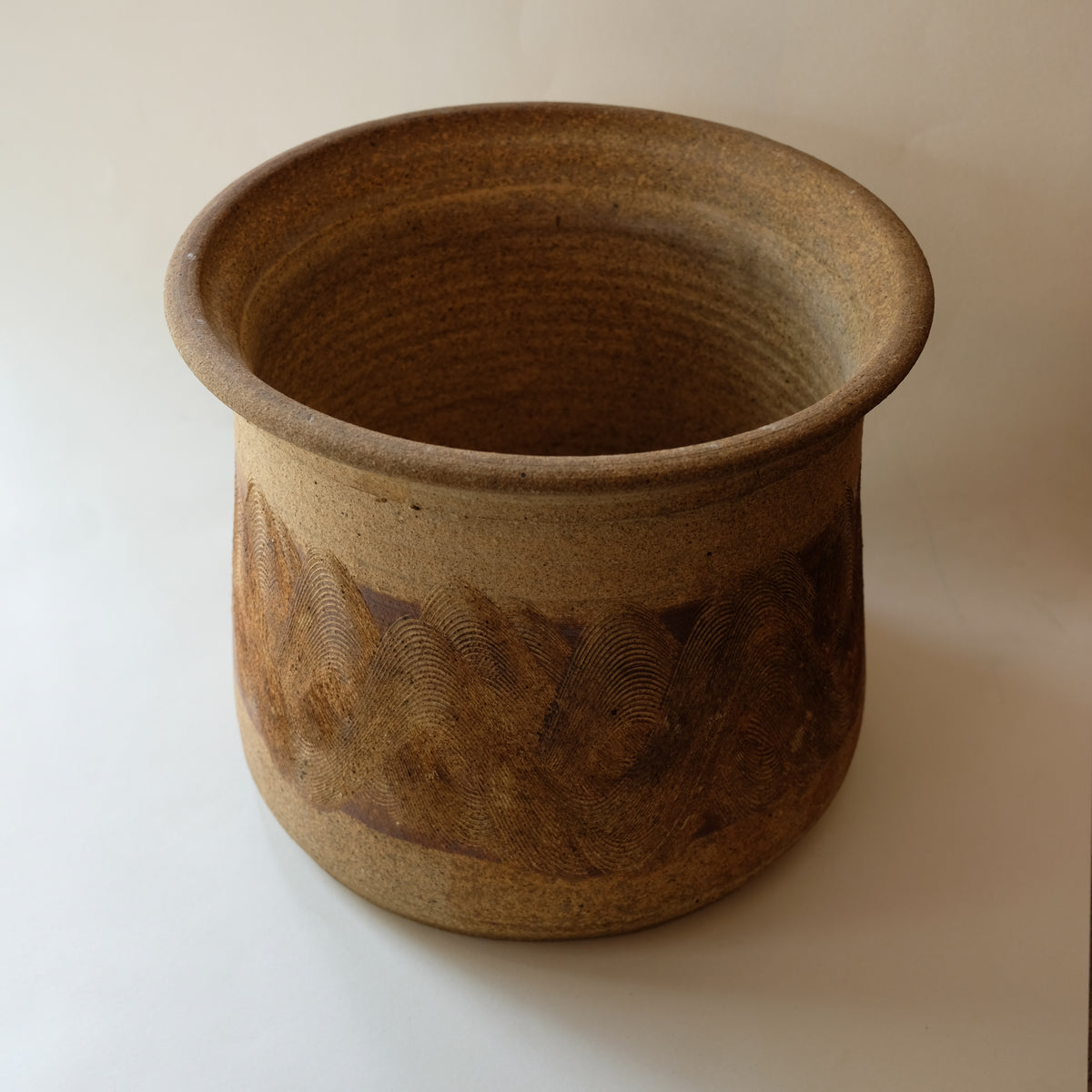 EarthenWare Squiggle Textured Planter