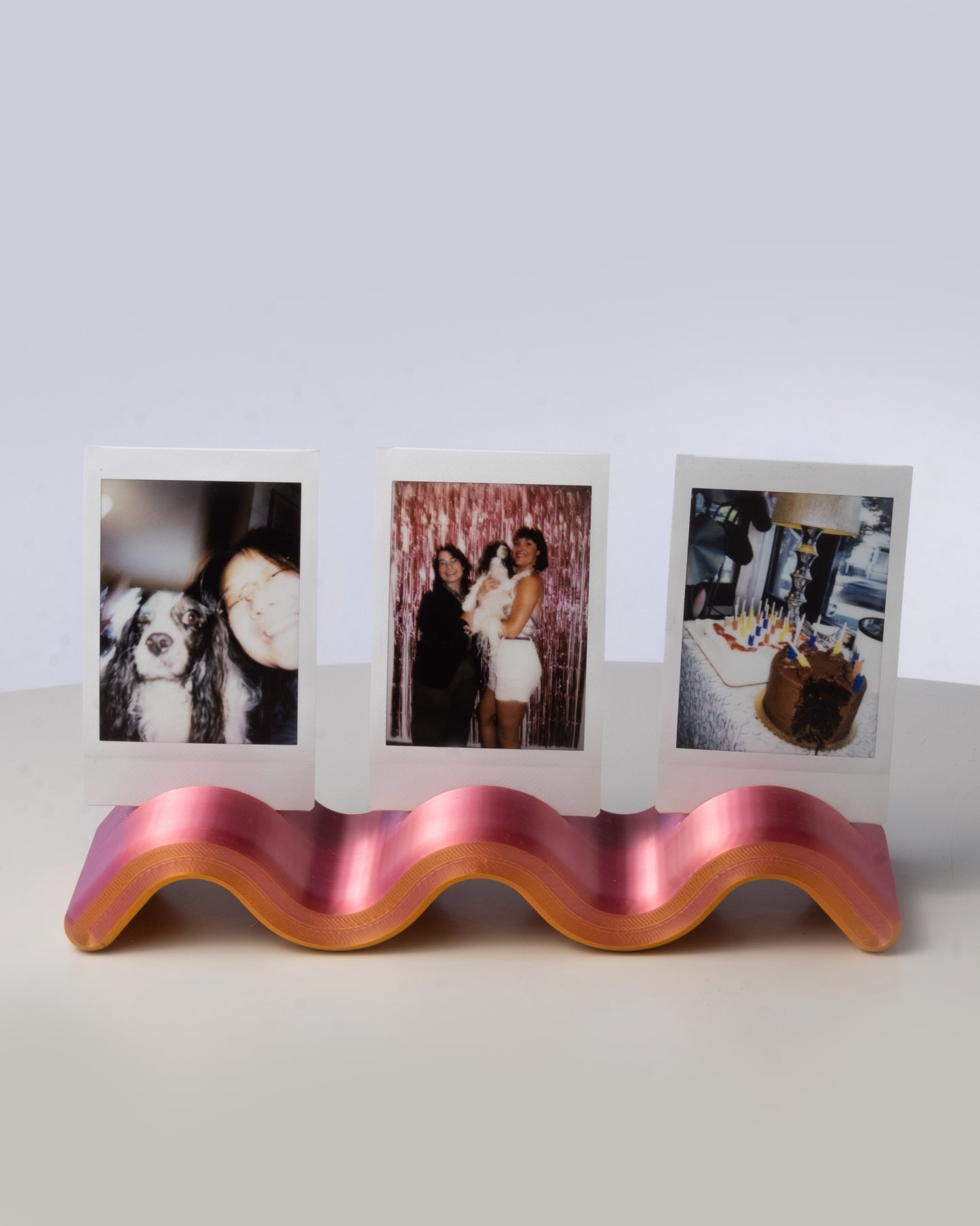 Squiggle Photo Holder [Sherbert]