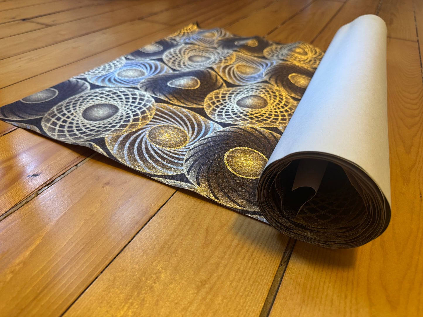 Spirograph Metallic Wallpaper