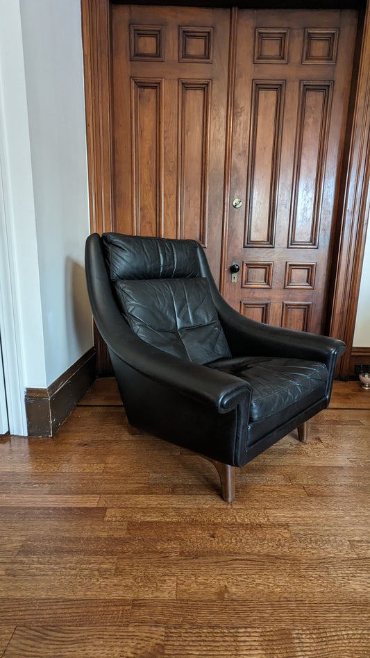 Vintage "Matador" Black Leather Armchair (1960s Danish)