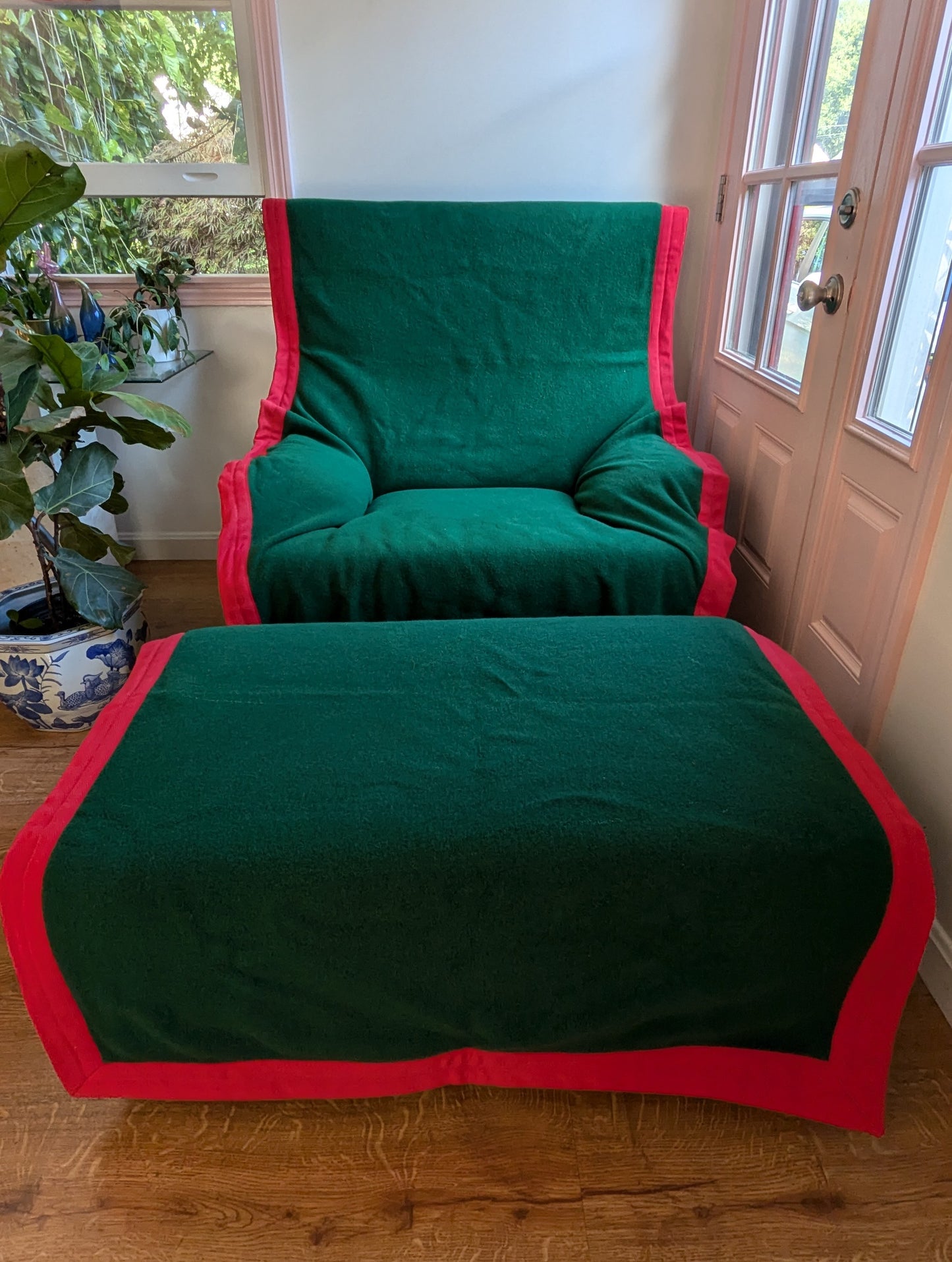 "Sinbad" Chair and Ottoman by Vico Magistretti for Capelli International