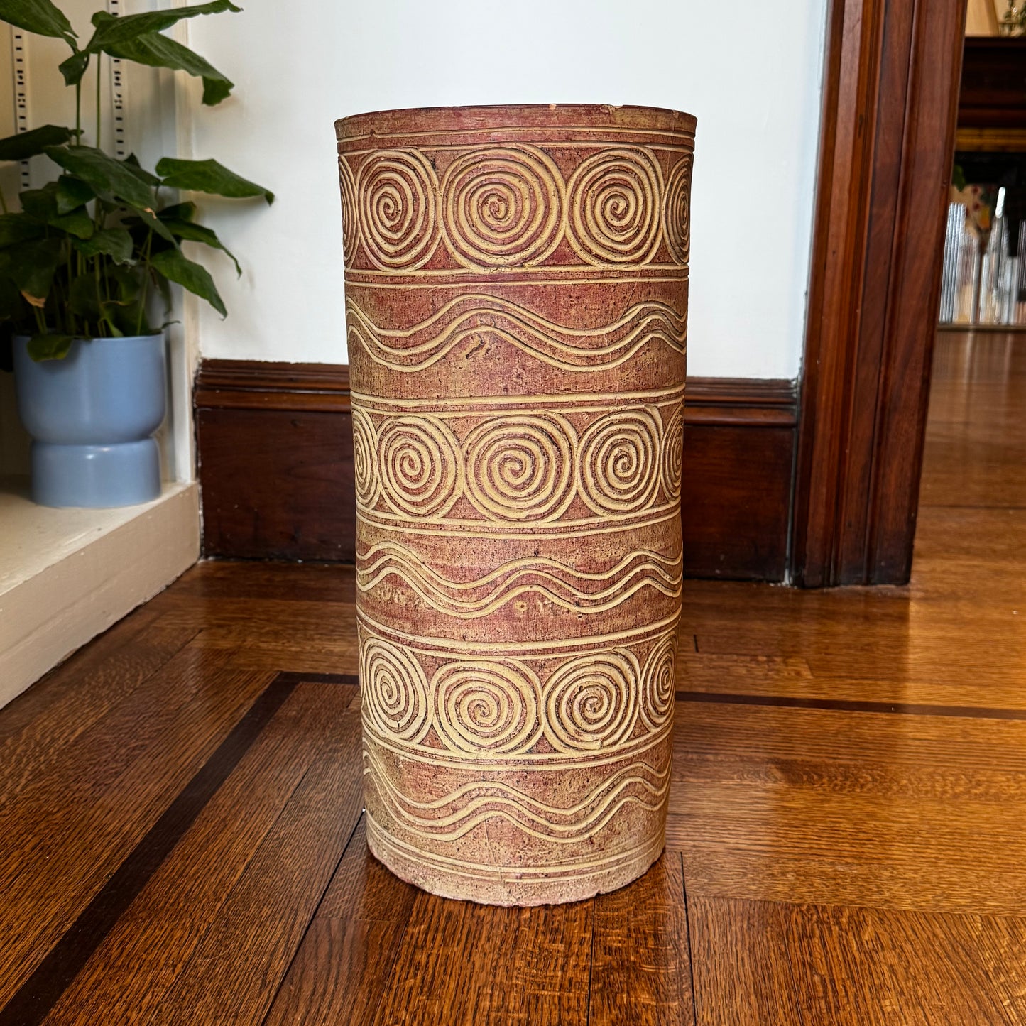 Swirl Umbrella Stand