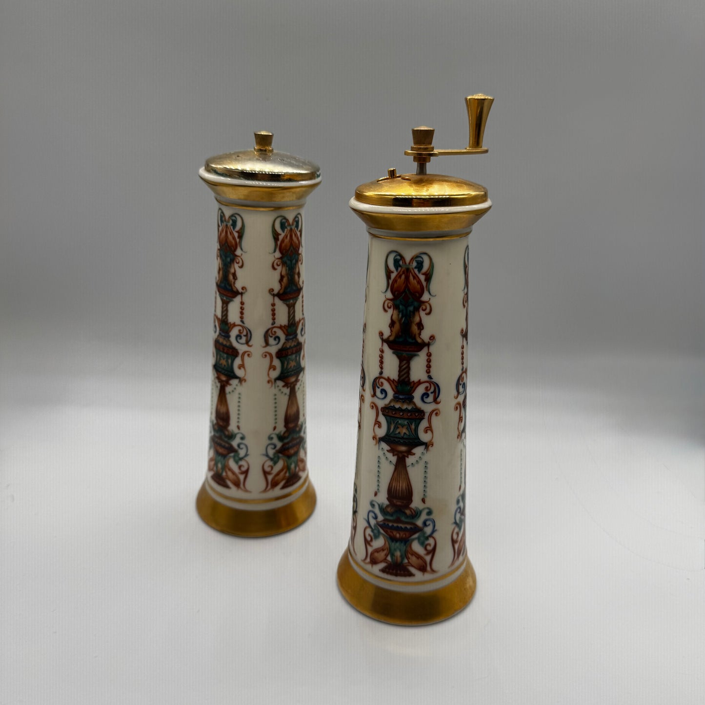 Lido Lennox Salt and Pepper Mill Set