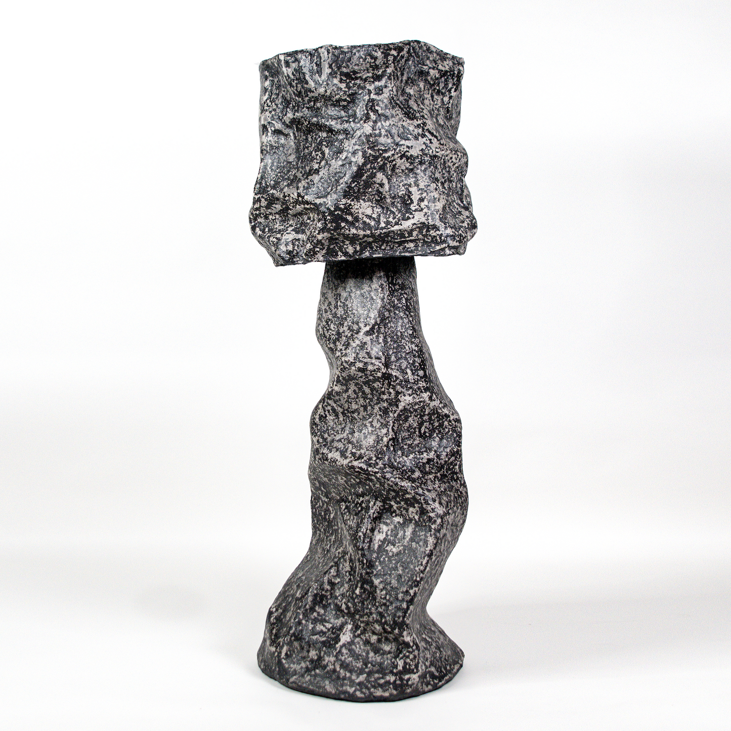 Fiber Floor Lamp, B&W (2024) by Samuel Aguirre