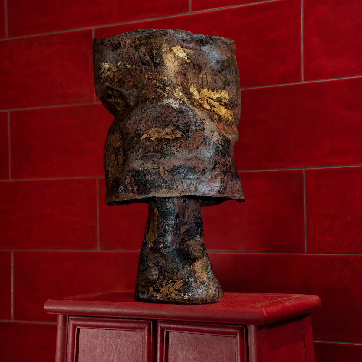 Fiber Table Lamp, Gilded Pink (2025) by Samuel Aguirre